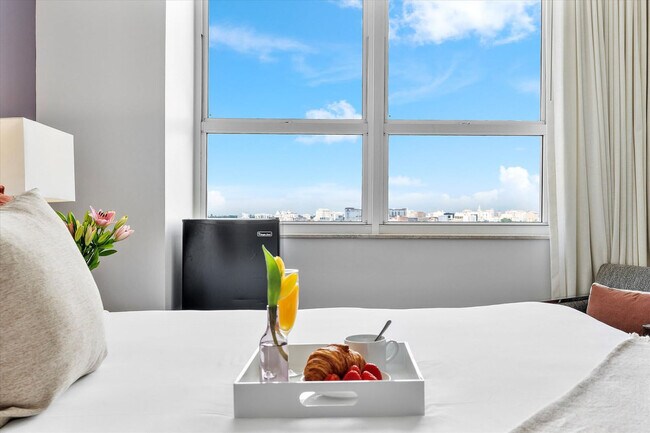 Building Photo - 2889 McFarlane Rd