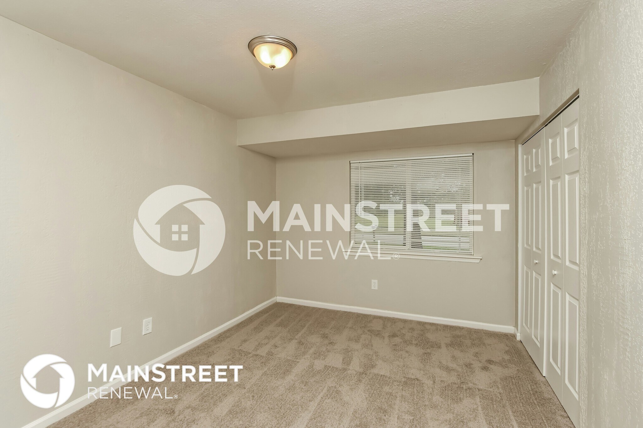 Building Photo - 1206 Cricket Dr NE