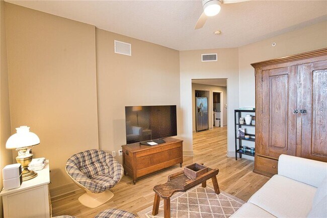 Building Photo - 5100 Jessie Harbor Dr