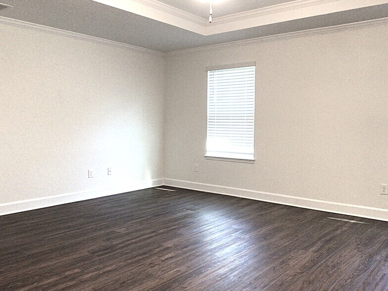 Building Photo - 1300 Bryce's Ct