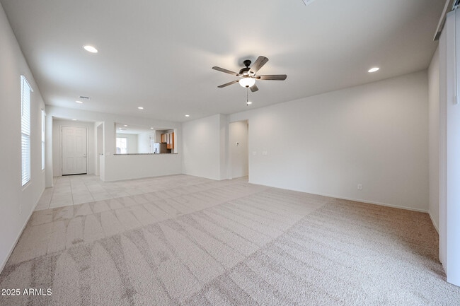 Building Photo - 7056 W Oberlin Wy