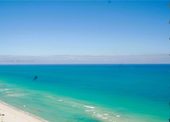 Building Photo - 16699 Collins Ave