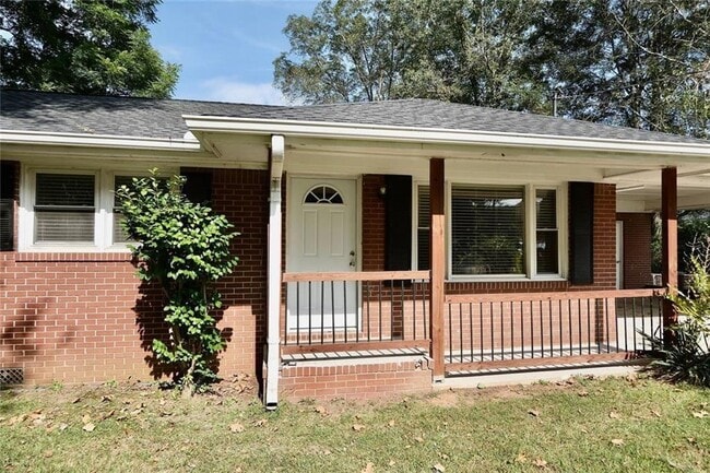 Building Photo - 4867 Flint Hill Rd SW