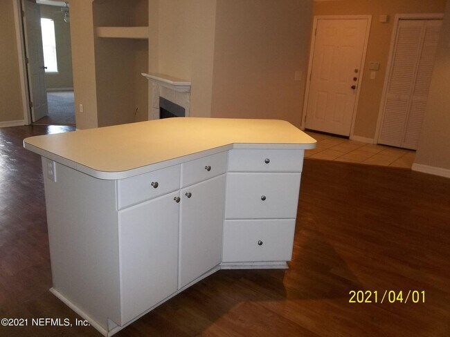 Building Photo - 3591 Kernan Blvd S