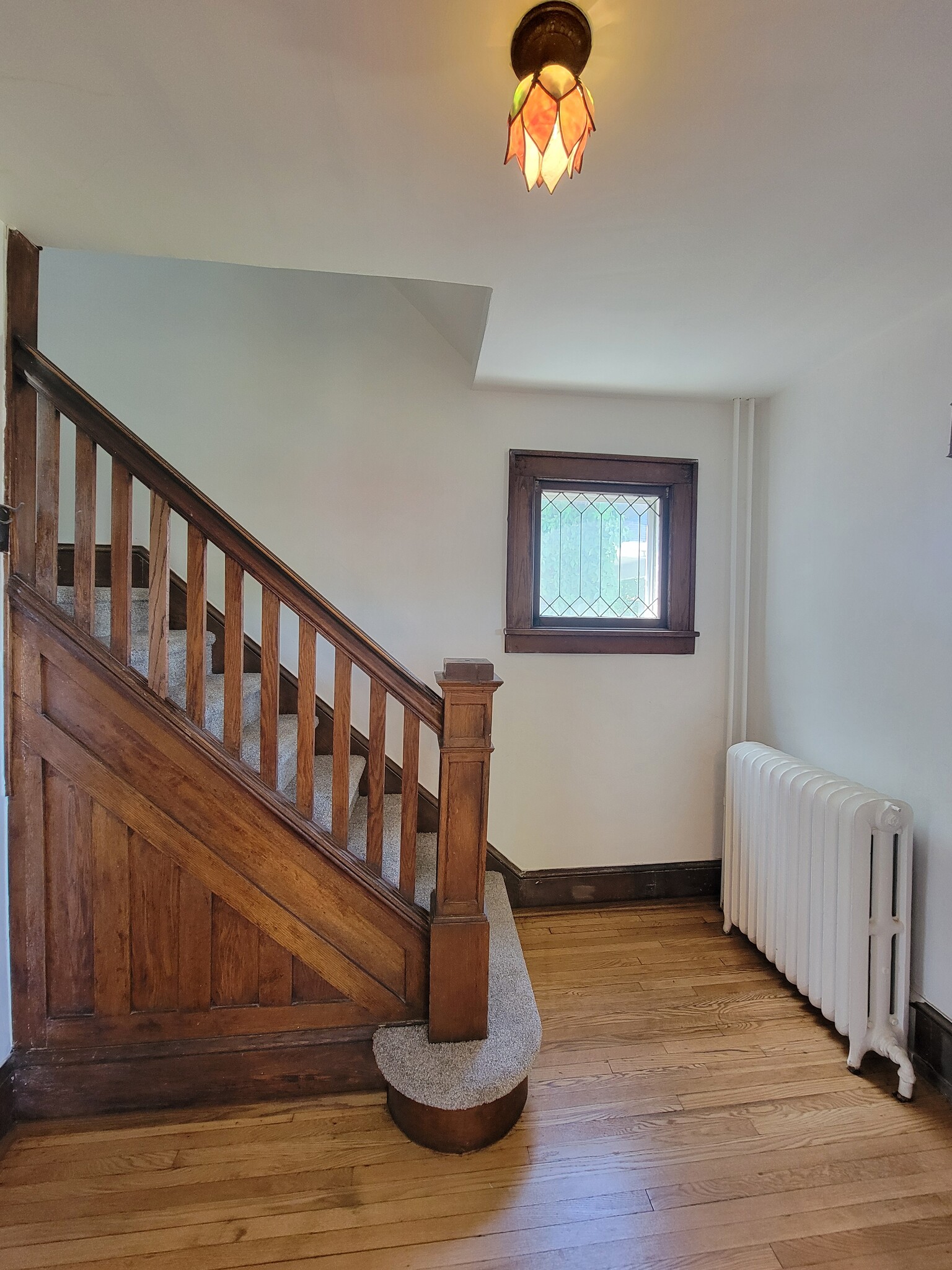 Building Photo - 632 Hill Top Dr