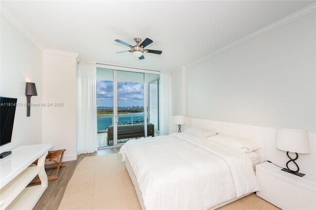 Building Photo - 10295 Collins Ave