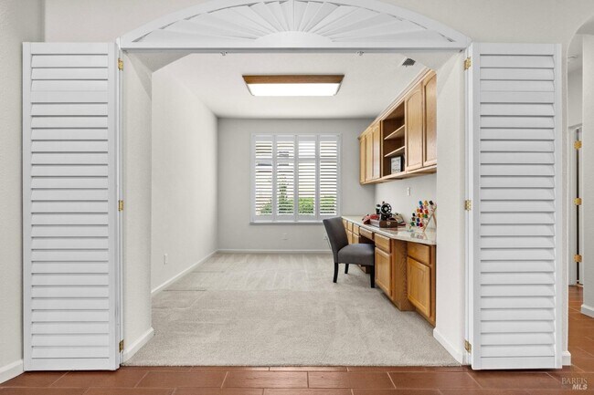 Building Photo - 369 Pebble Beach Dr
