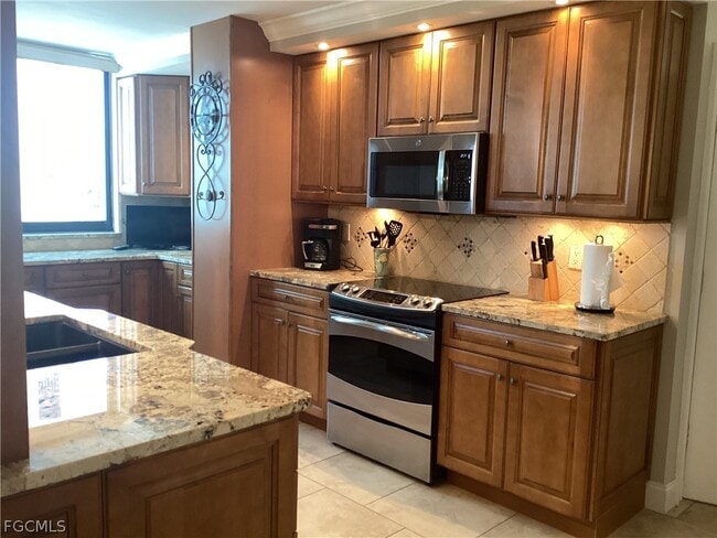 Building Photo - 26140 Hickory Blvd