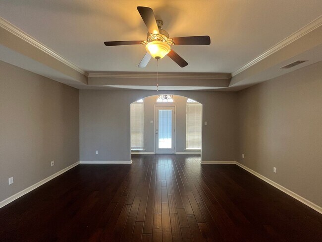 Building Photo - Approved applicant