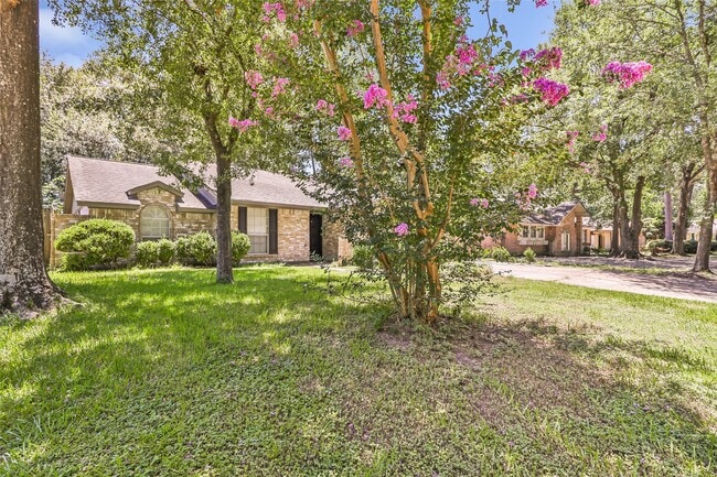 Building Photo - 2414 Chanay Ln