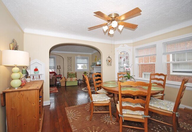 Building Photo - 3559 Gridley Rd