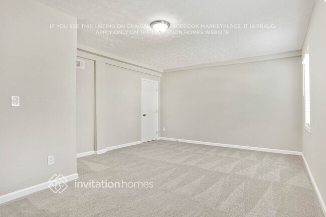 Building Photo - 3424 Kingsbrooke Way