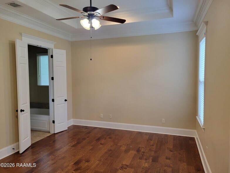 Building Photo - 405 Summerland Key Ln