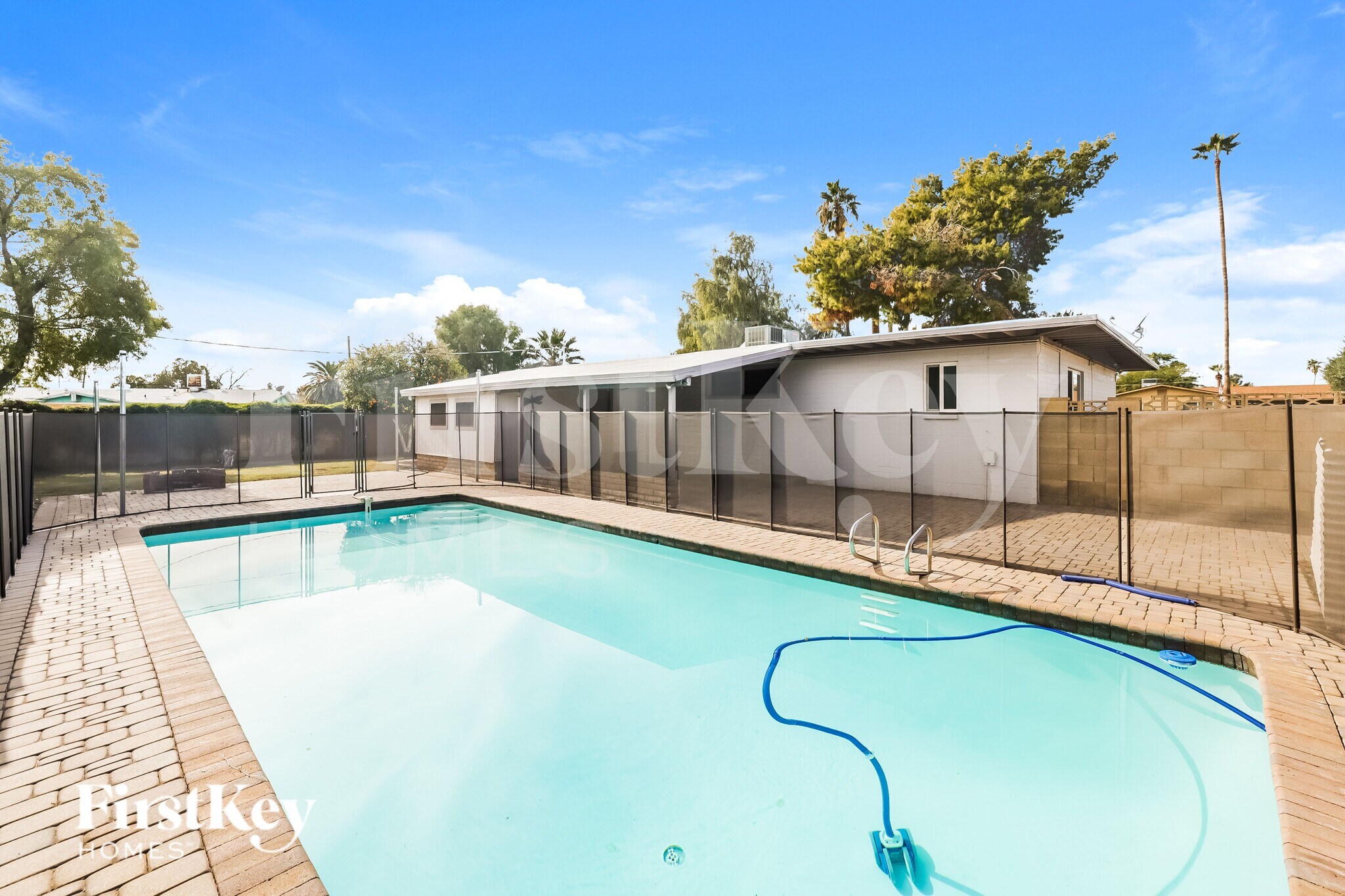 Building Photo - 9047 N 36th Dr