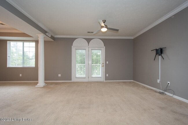 Building Photo - 2704 Bradford Commons Dr