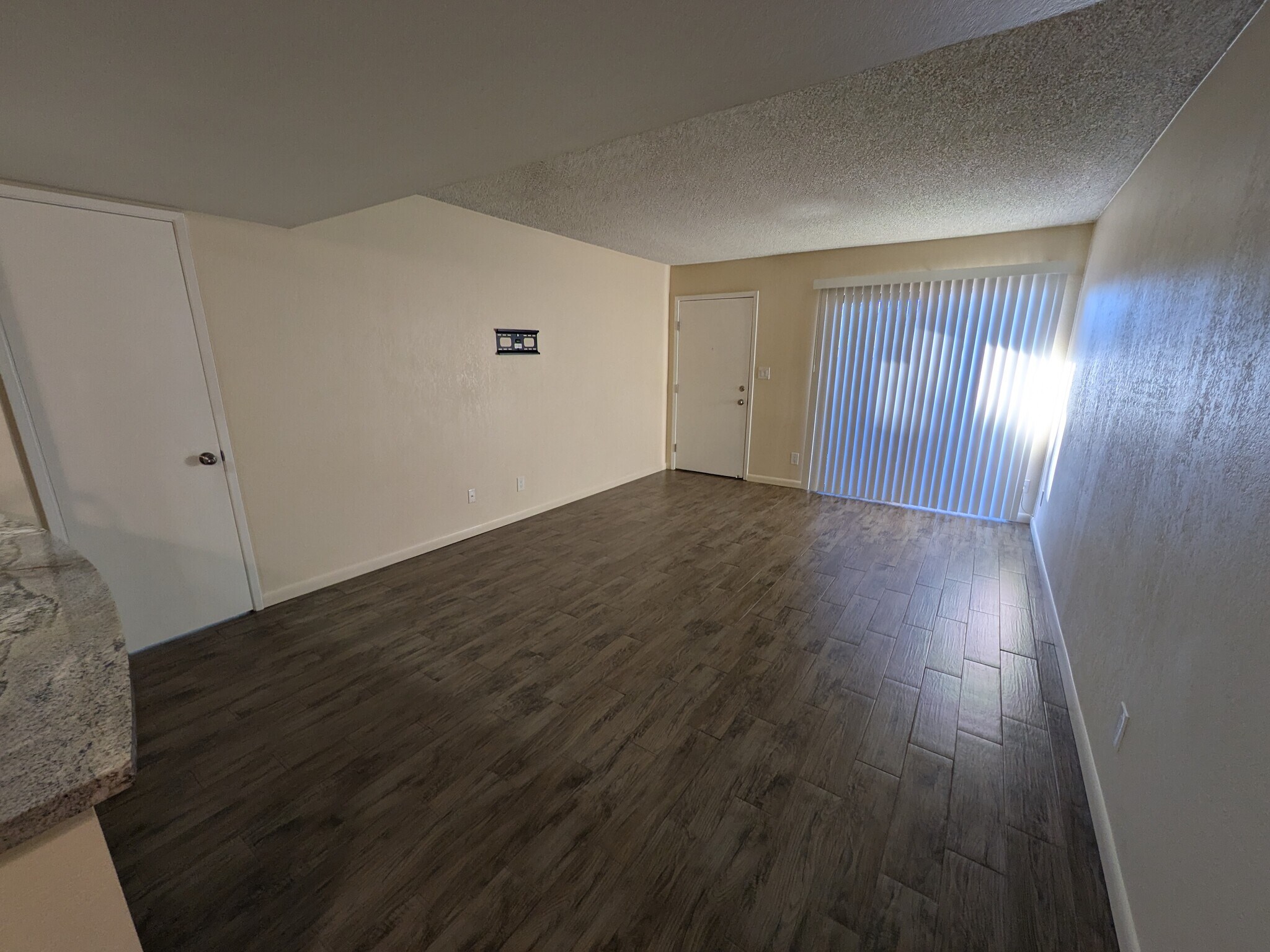 Building Photo - 2938 N 61st Pl Unit 135