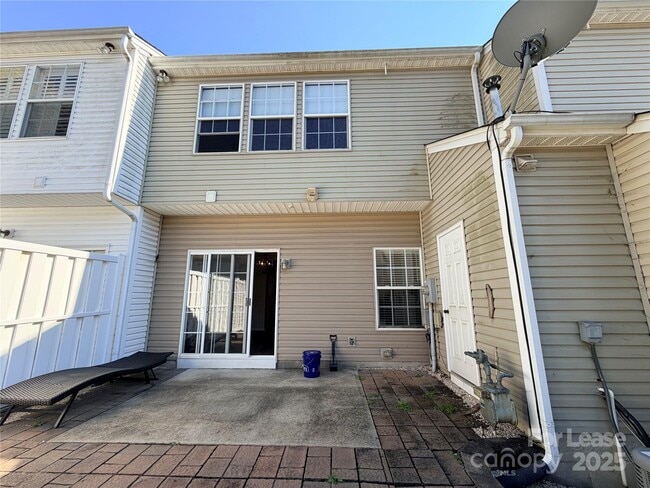 Building Photo - 6836 Rothchild Dr