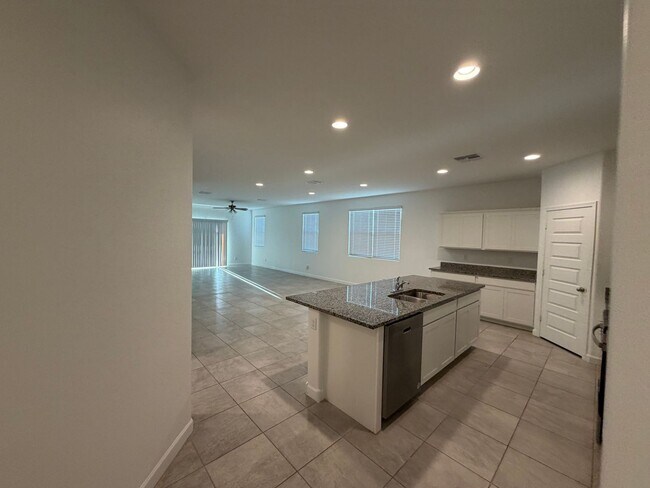 Building Photo - 22705 N Rummler Ln