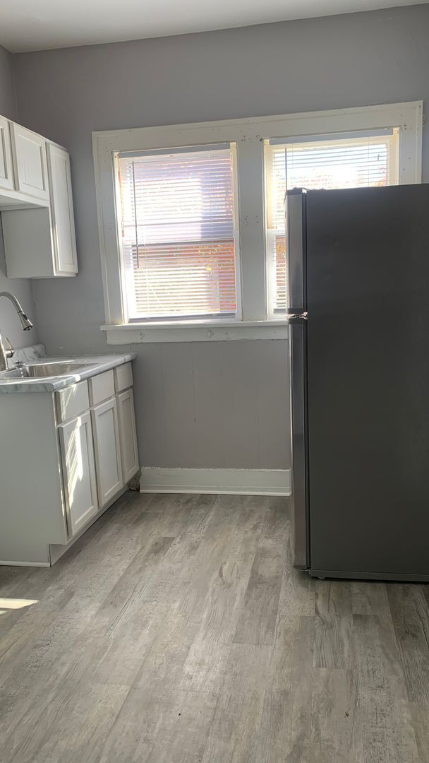 Building Photo - Chestnut St