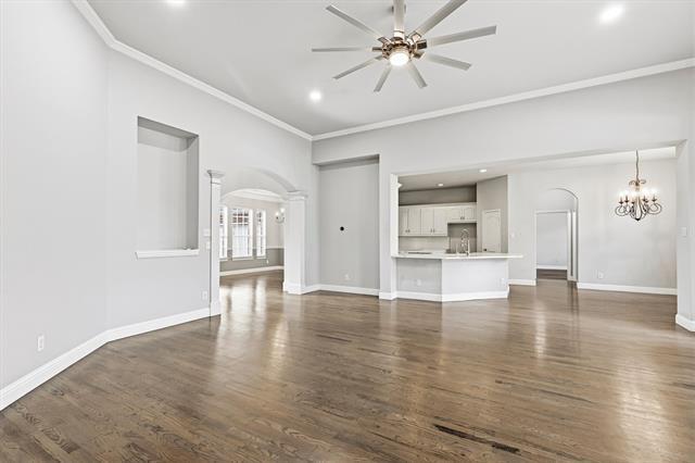 Building Photo - 1811 St Johns Ave