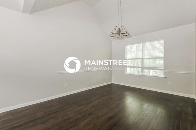 Building Photo - 5 Bedroom Pet-Friendly Home in McDonough, ...