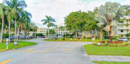 Building Photo - 2621 Village Blvd