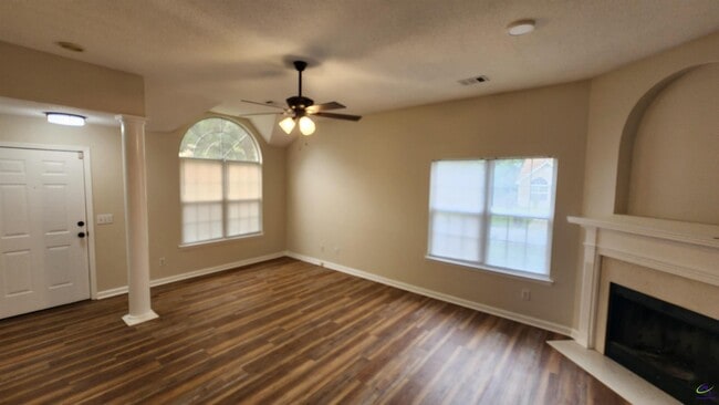 Building Photo - 80 Hamilton Woods Dr