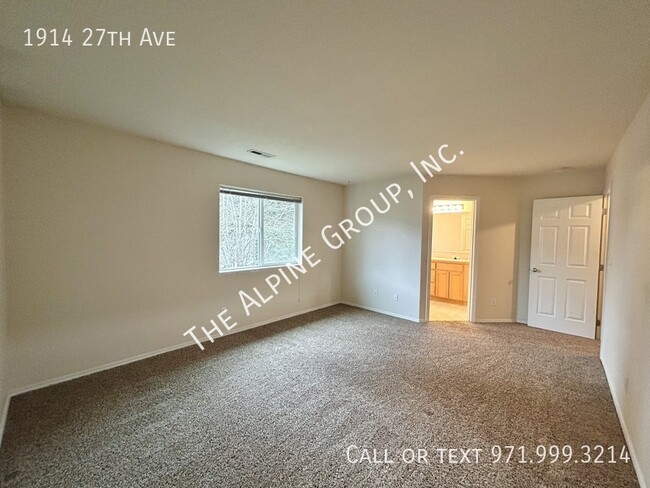 Building Photo - Townhome in Forest Grove