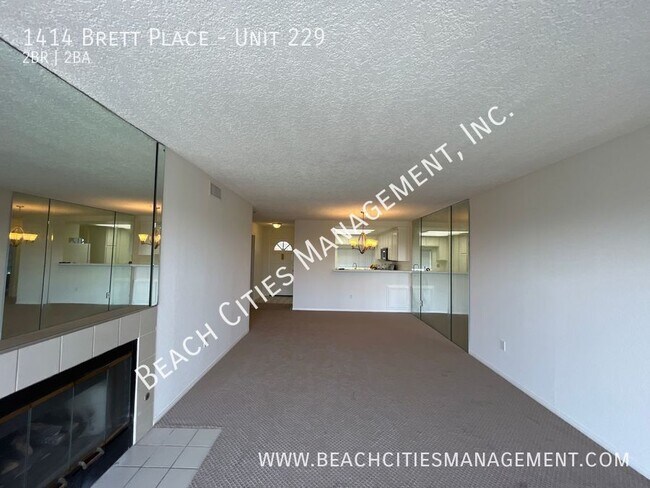 Building Photo - 1414 Brett Pl