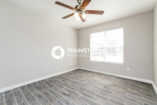 Building Photo - 3 Bedroom Pet-Friendly Home in Raleigh, NC with Main Street Renewal