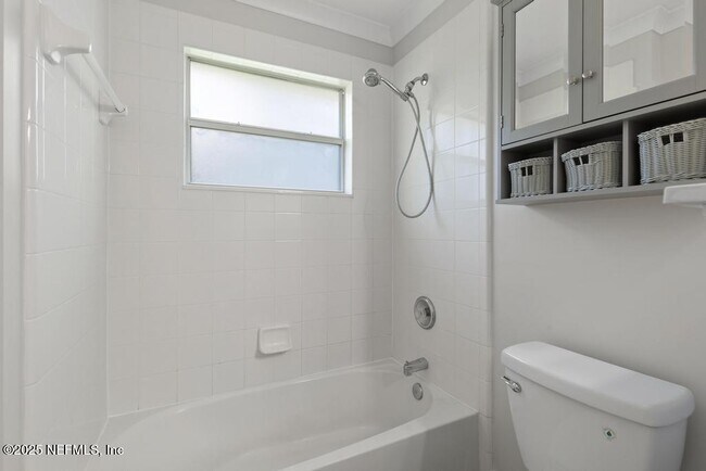 Building Photo - 744 Dewdrop Loop