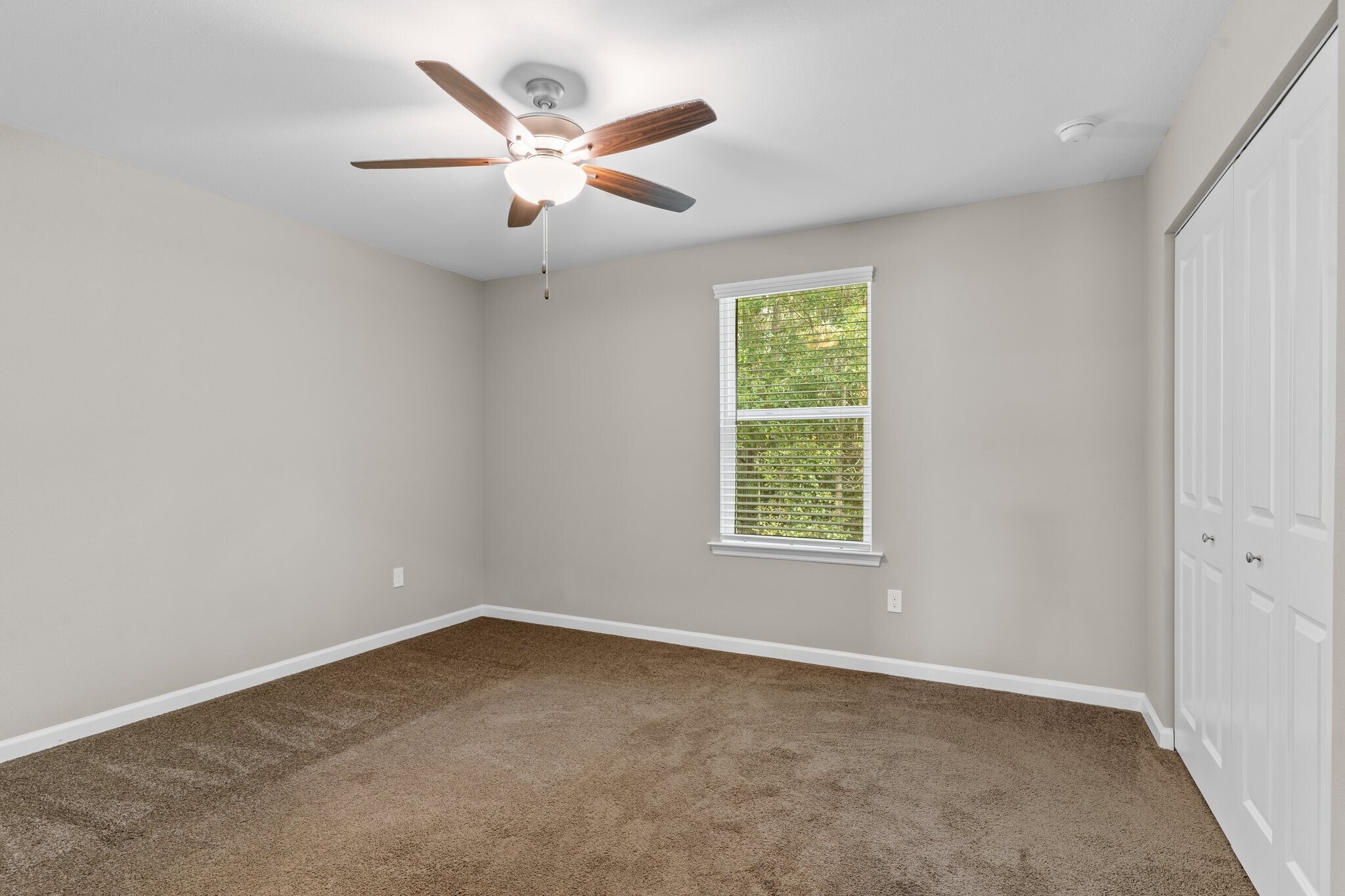 Building Photo - 2217 Del Carmel Way