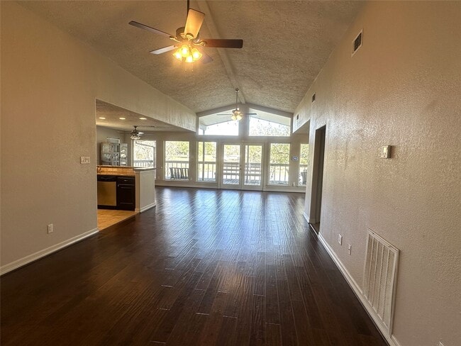Building Photo - 20527 Rio Villa Dr