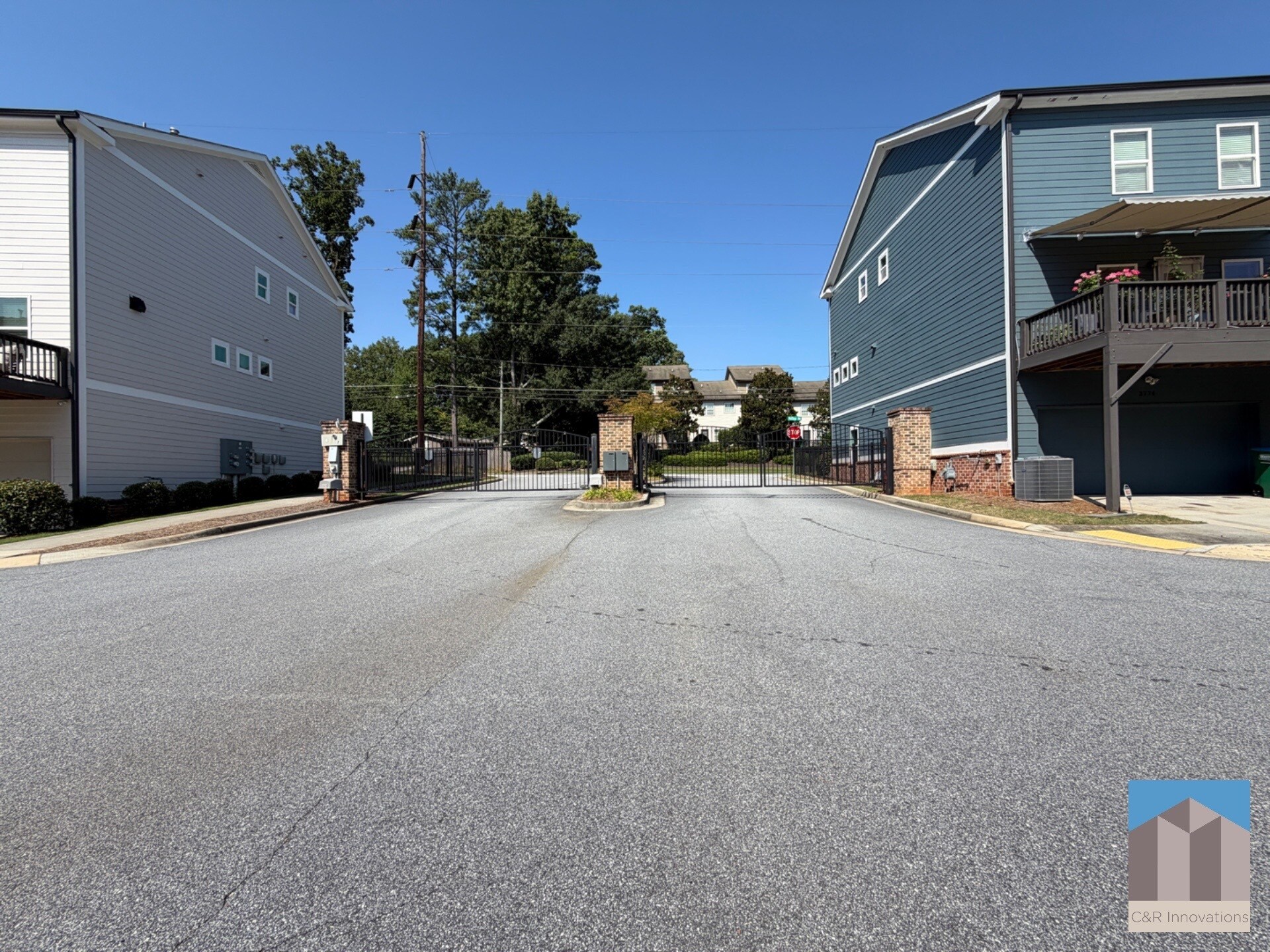Building Photo - 3782 Oxford Cir
