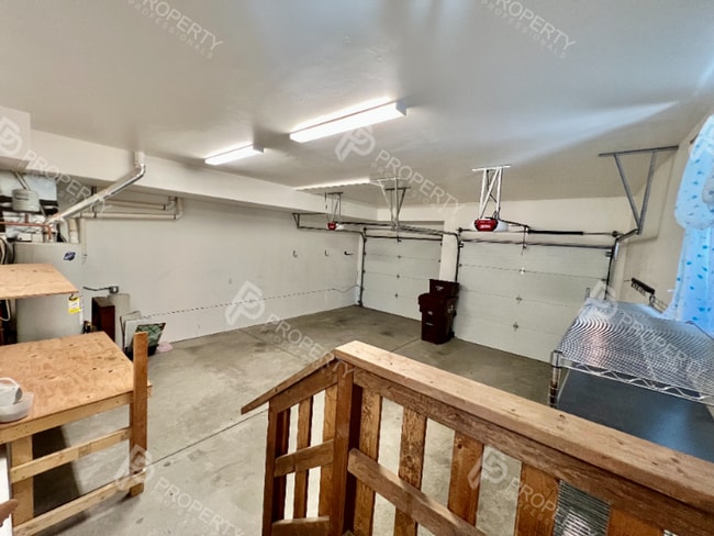 Building Photo - Home for Rent in New Castle - Water, Sewer...