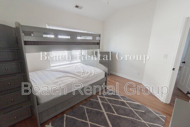 Building Photo - 818 Keel Ct