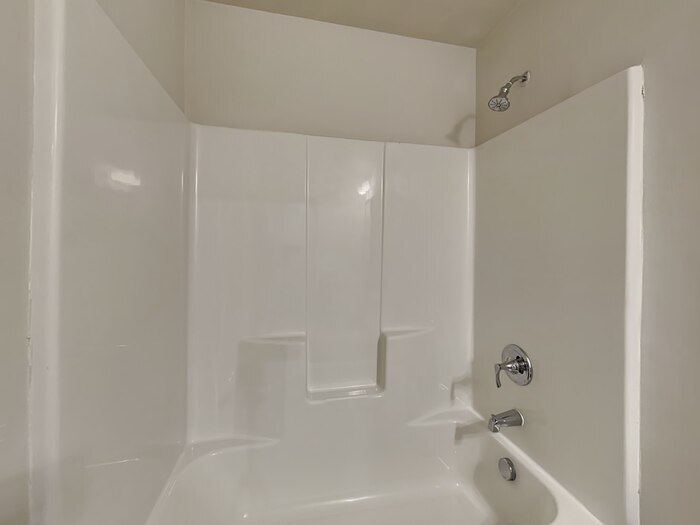 Building Photo - 302 Crooked Pne Ct