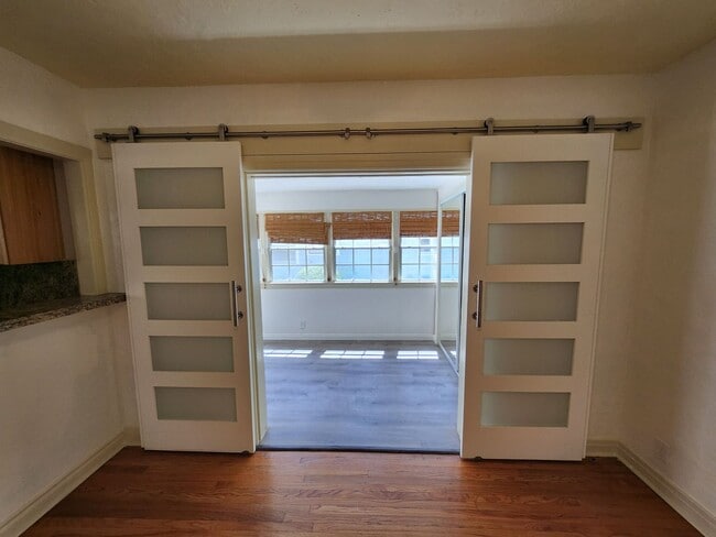 Building Photo - Charming 3-Bedroom Home in Altadena with L...