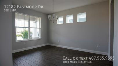 Building Photo - 12182 Eastmoor Dr