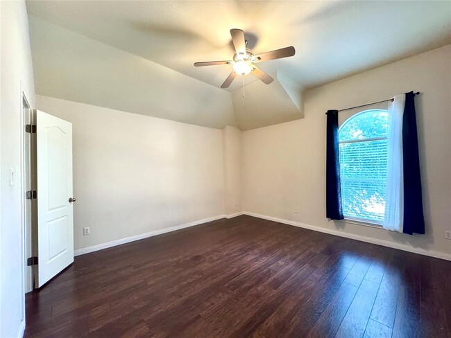 Building Photo - 4126 Green Vista Pl