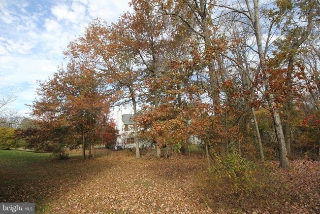 Building Photo - 92 Harvard Cir