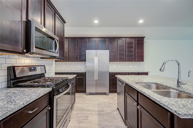Building Photo - 3507 Telford Ln