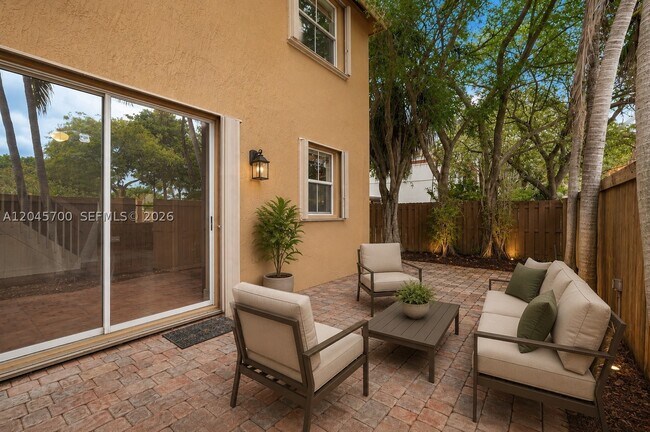 Building Photo - 8853 SW 108th Pl