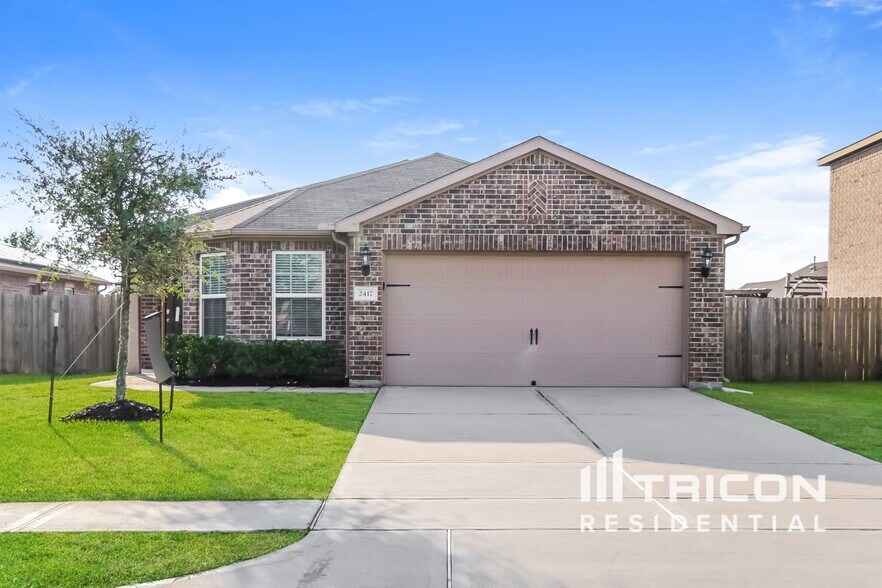 Building Photo - 2417 Regatta Ln