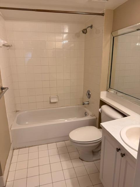 Building Photo - 272 Village Blvd