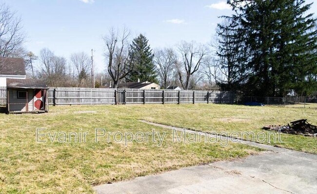 Building Photo - 3 First St