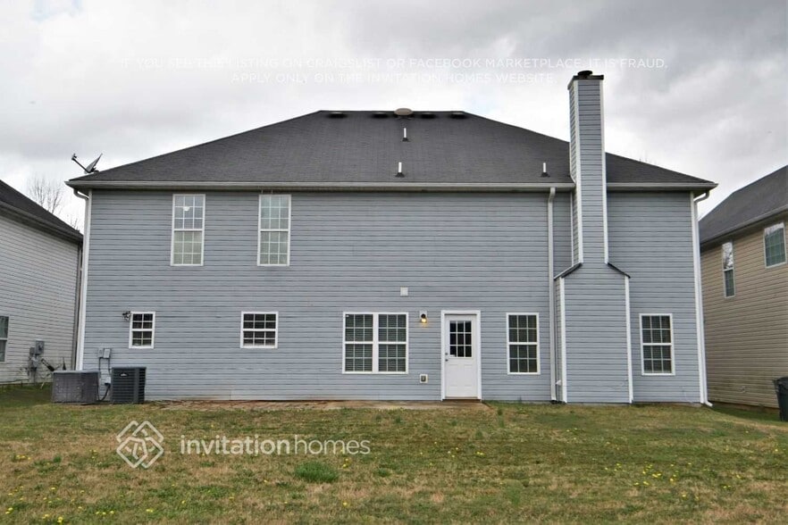 Building Photo - 3442 Foster Ridge Tr SW