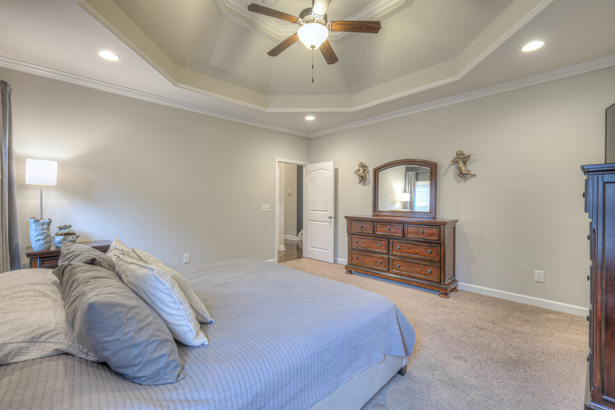 Building Photo - 1020 Claymill Dr