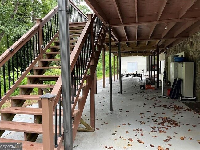 Building Photo - 6115 Reives Rd