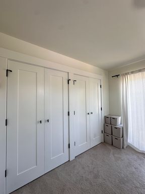 Building Photo - 2 Weeks Free! Luxe 3BR Townhome w/ Private...